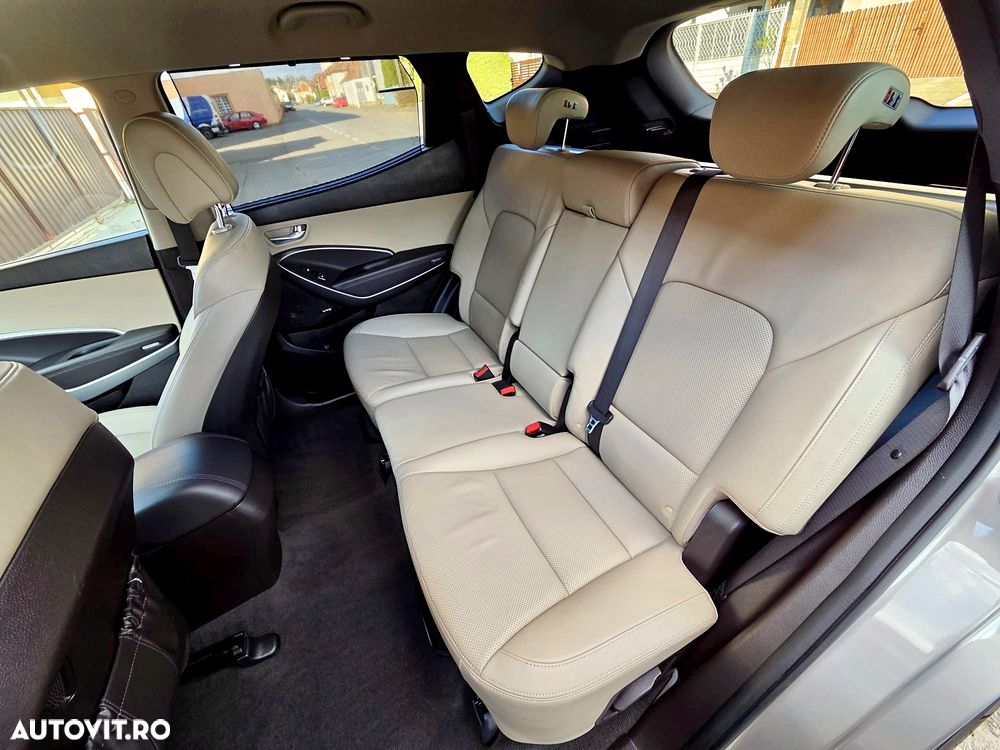 Hyundai Santa Fe 2.2 CRDi 4WD Premium - 33