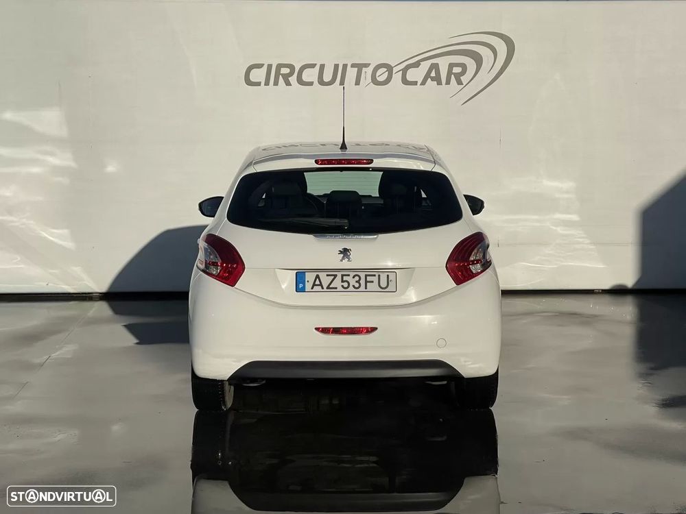 Peugeot 208 PureTech 68 Active - 11