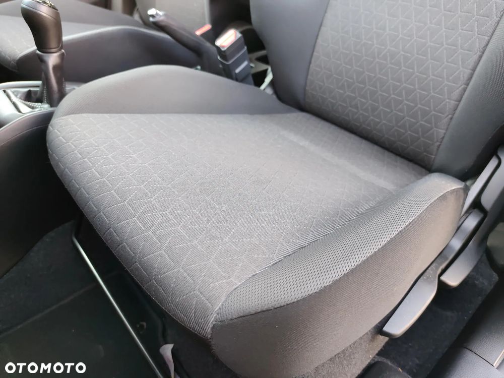 Suzuki Swift 1.2 Dualjet SHVS Premium Plus - 13