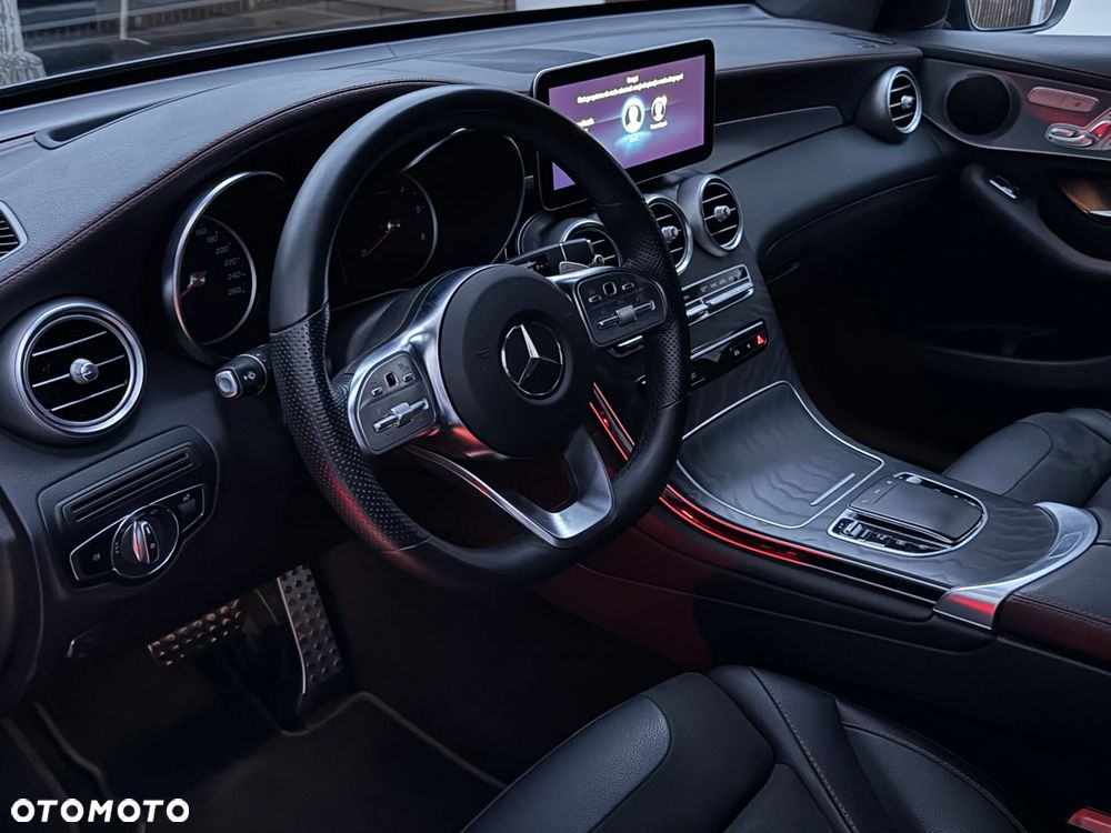 Mercedes-Benz GLC 220 d 4Matic 9G-TRONIC AMG Line Plus - 16