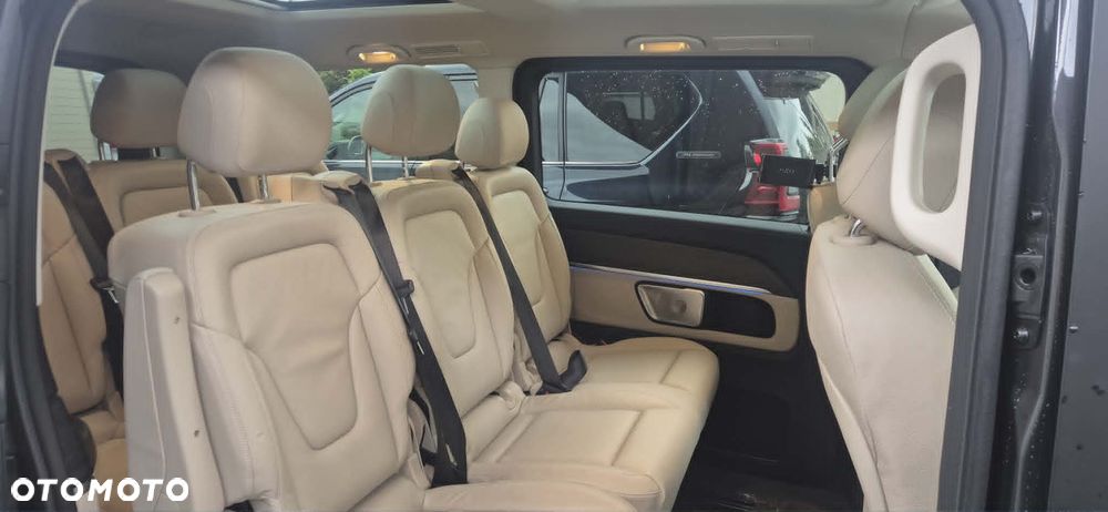 Mercedes-Benz Klasa V 250 d 4-Matic Avantgarde 9G-Tronic (d³ugi) - 5