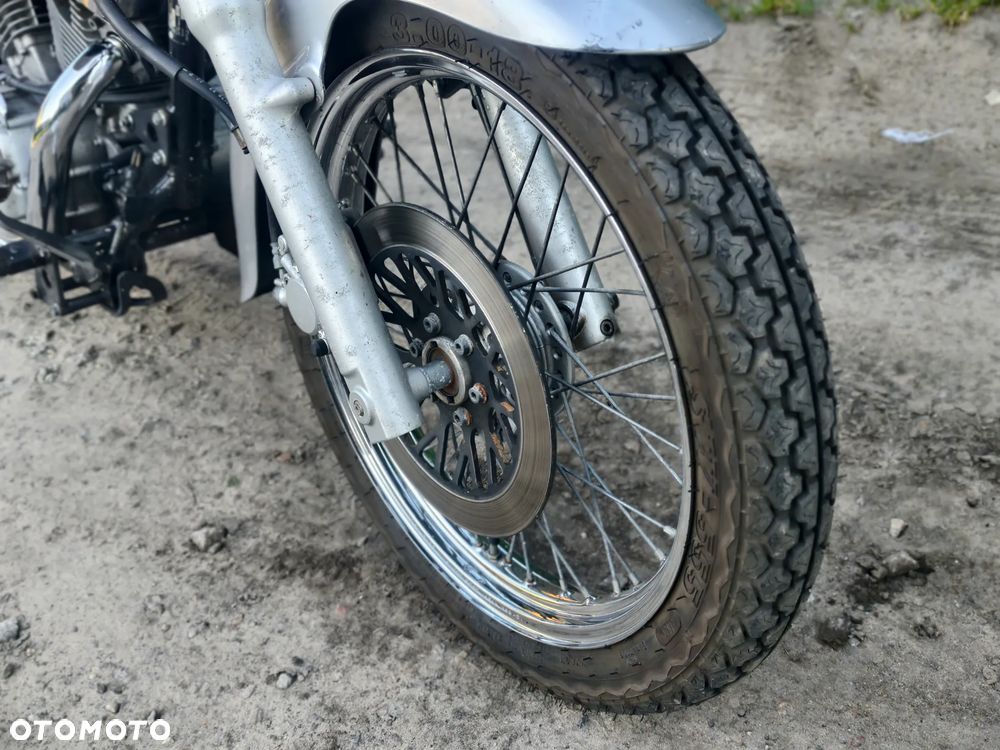 Suzuki Intruder - 7
