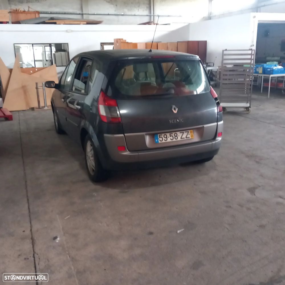 Renault Scénic 1.5 dCi Dynamique - 5