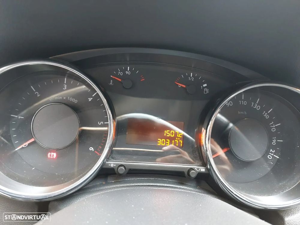 Peugeot 5008 1.6 HDi Executive - 12
