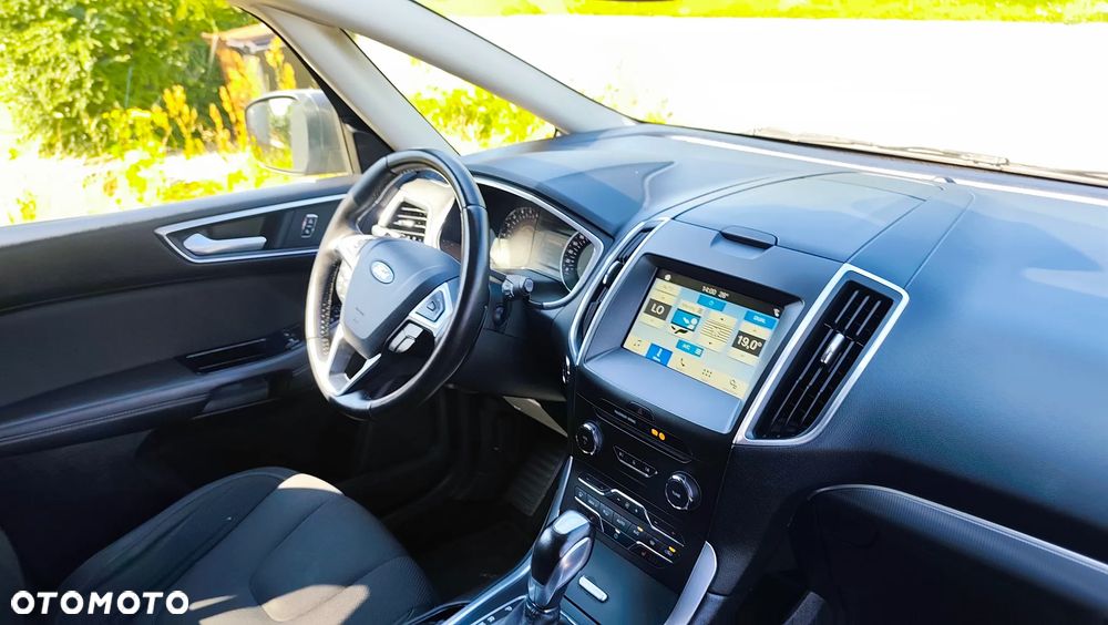 Ford S-Max 2.0 TDCi DPF Titanium - 34