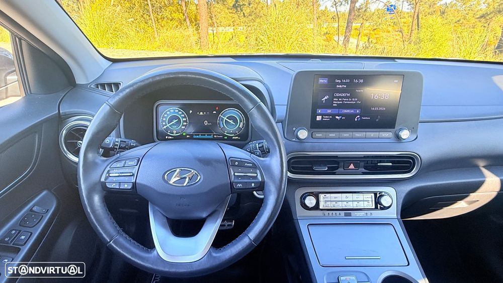 Hyundai Kauai 48.4 kWh Premium - 4