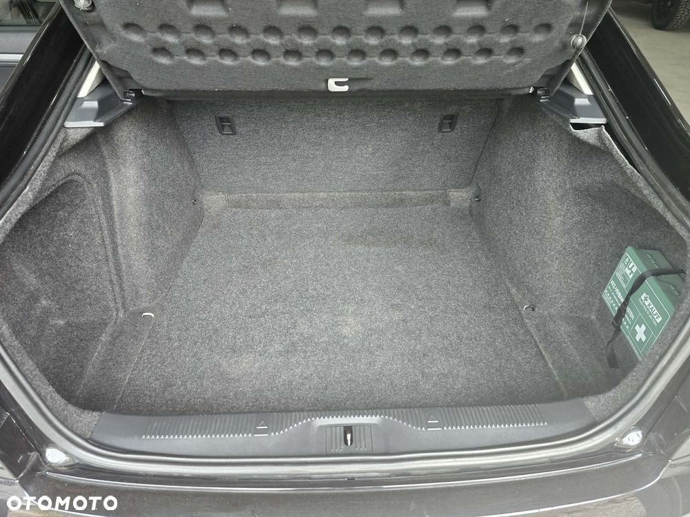 Skoda Octavia 1.6 Classic EU5 - 12