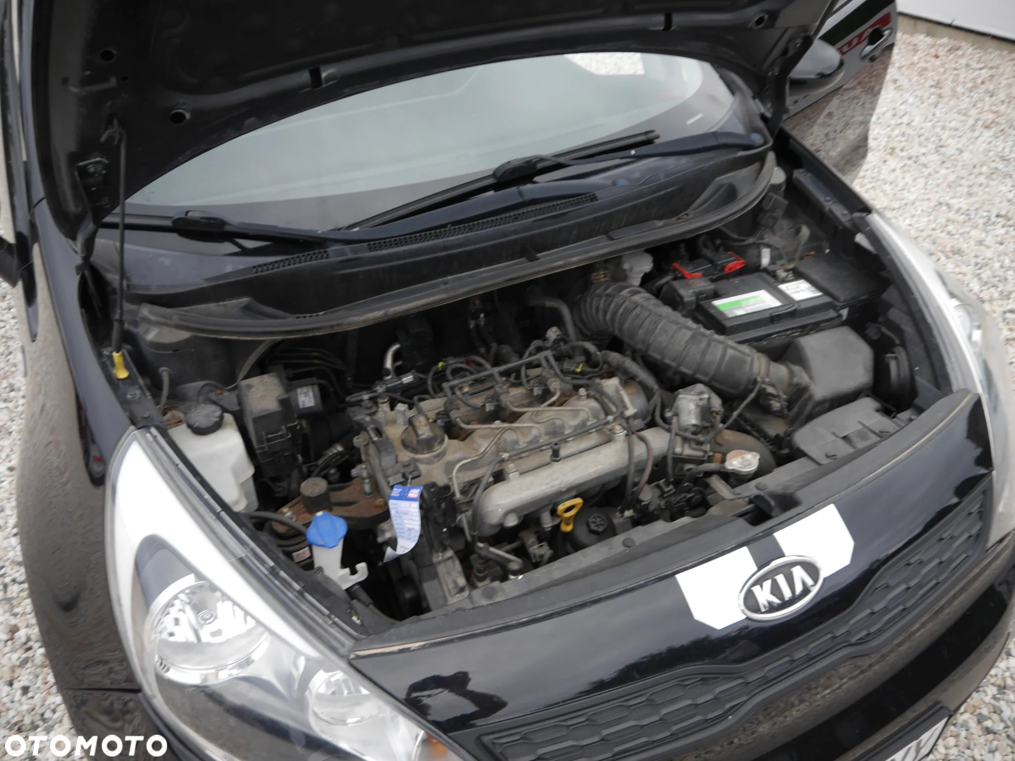 Kia Rio 1.1 CRDI Attract - 23