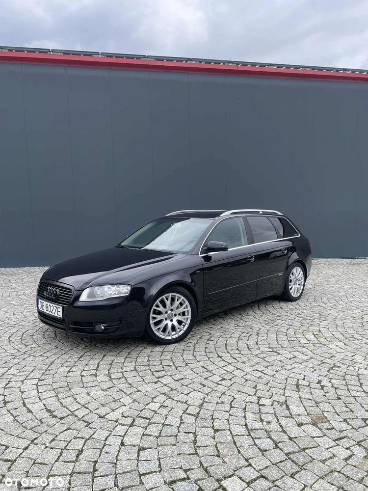 Audi A4 - 1