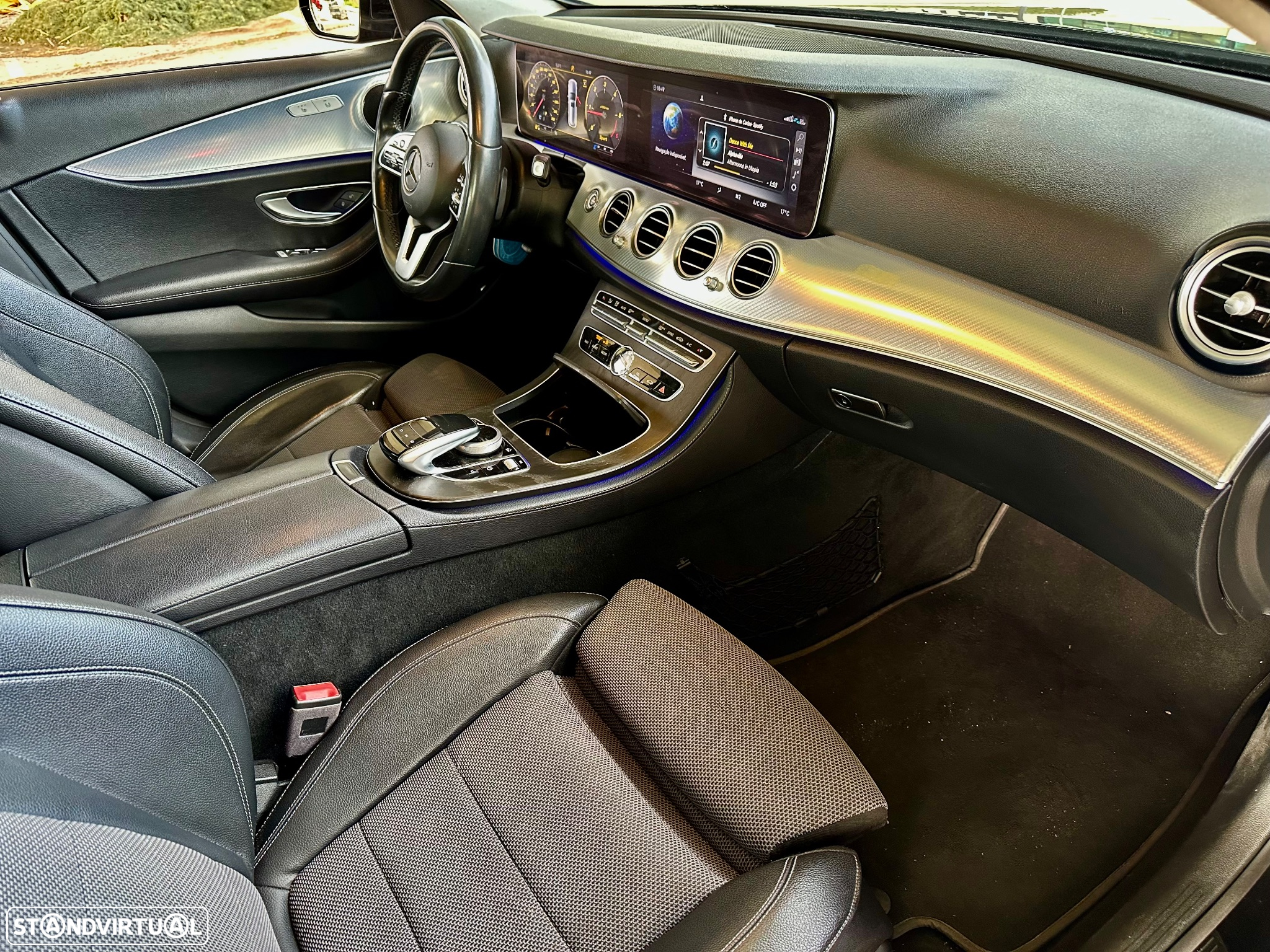 Mercedes-Benz E 200 d Exclusive - 21