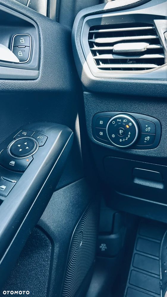 Ford Focus 1.0 EcoBoost Trend Edition - 10