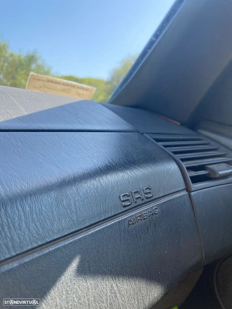 Mercedes-Benz SL 300 SE - 19