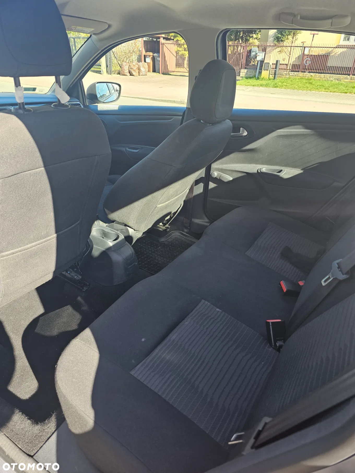 Peugeot 301 1.6 VTi Active - 5