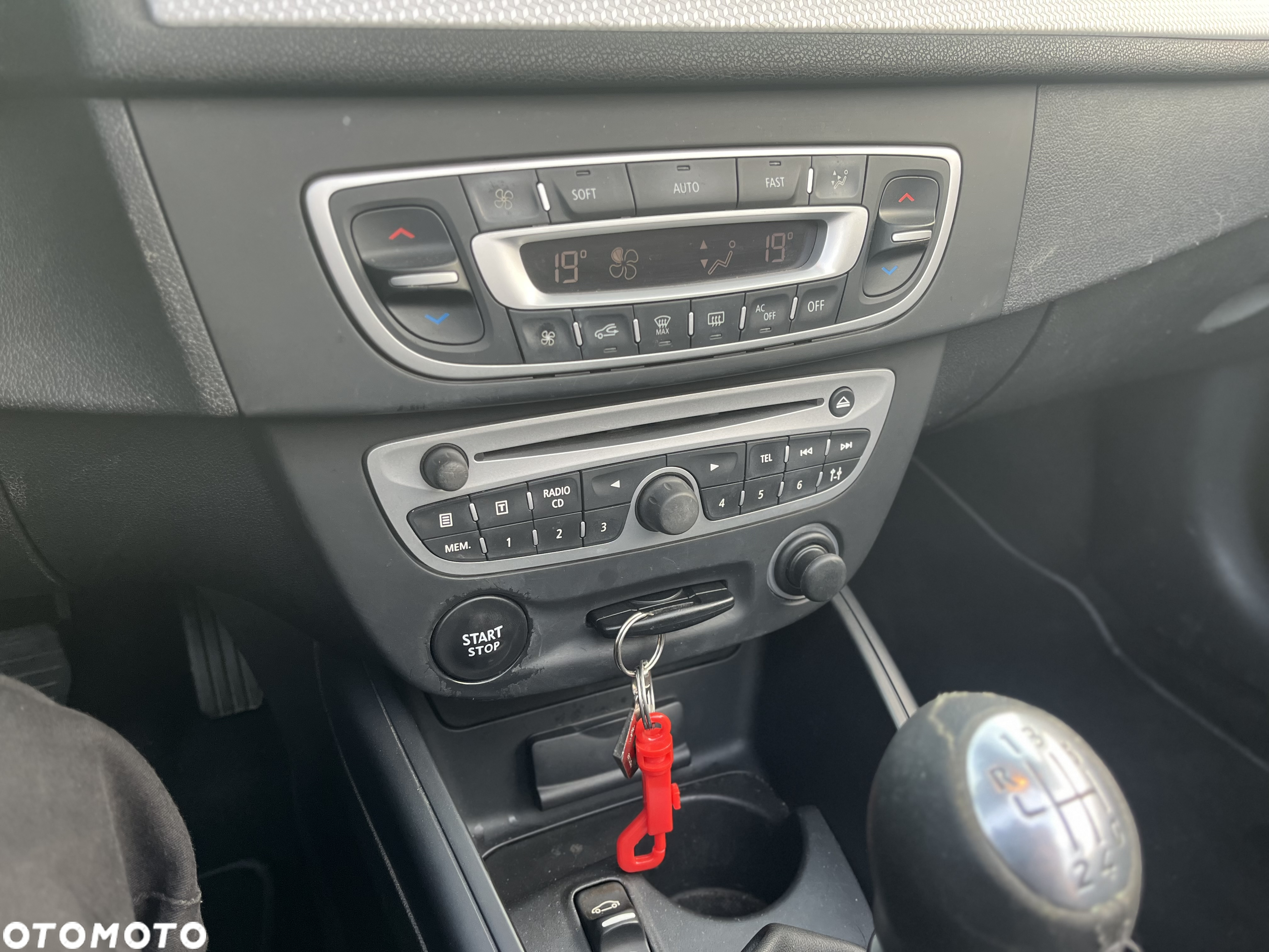 Renault Megane - 11
