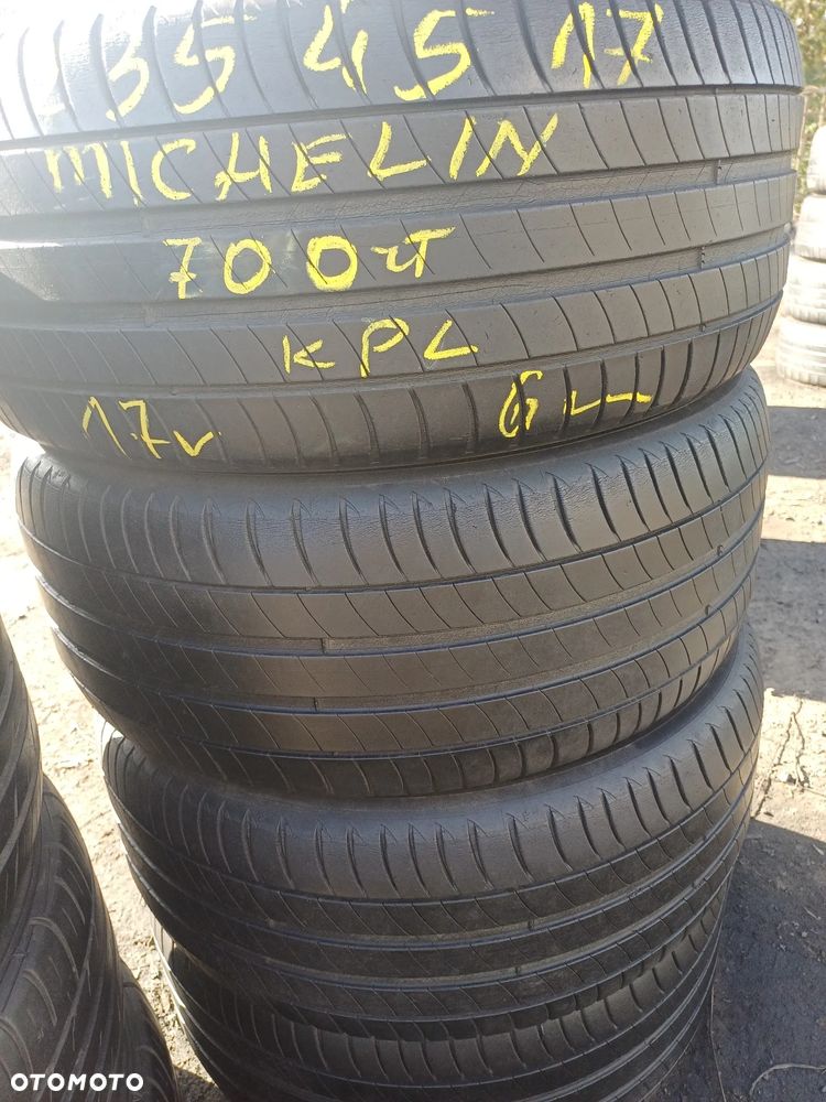235/45/17 Michelin - 1