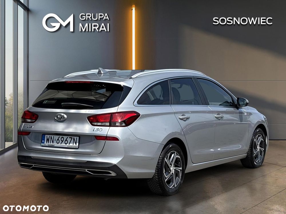 Hyundai i30 1.6 D Comfort - 5