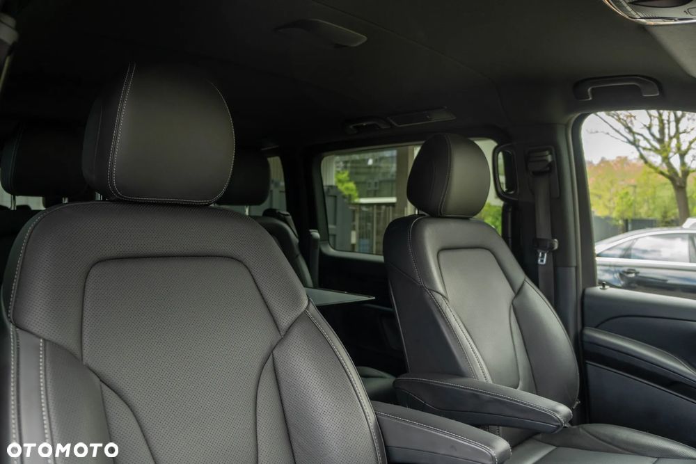 Mercedes-Benz Klasa V 300 d lang 4Matic 9G-TRONIC - 15