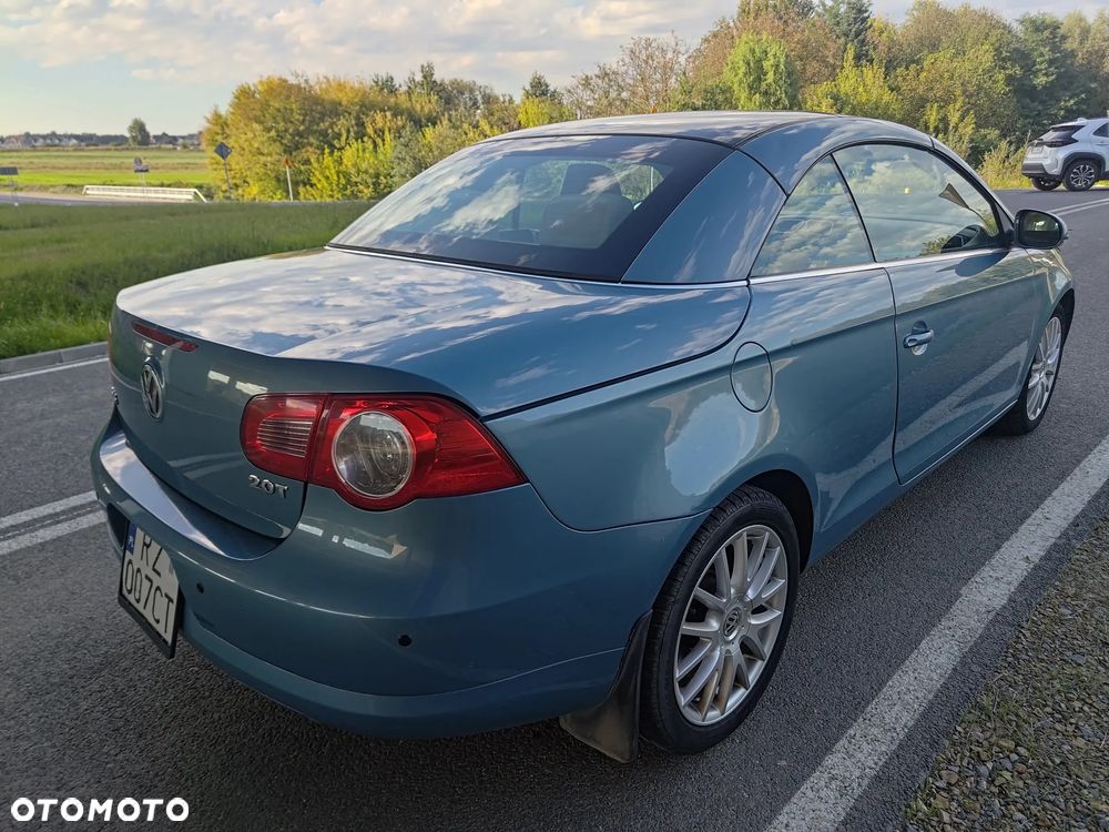 Volkswagen Eos - 2