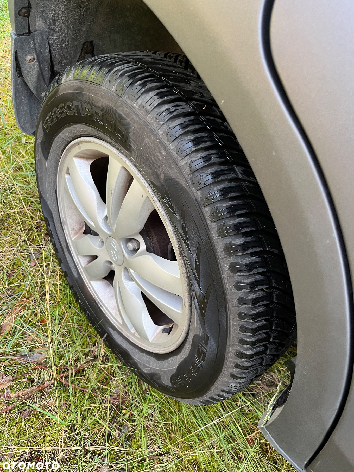 Hyundai Tucson 2.0 CRDi Premium - 8