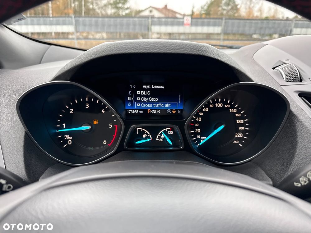 Ford Kuga 2.0 TDCi 4x4 ST-Line - 25