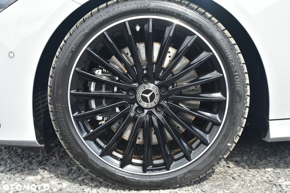 Mercedes-Benz CLA - 11