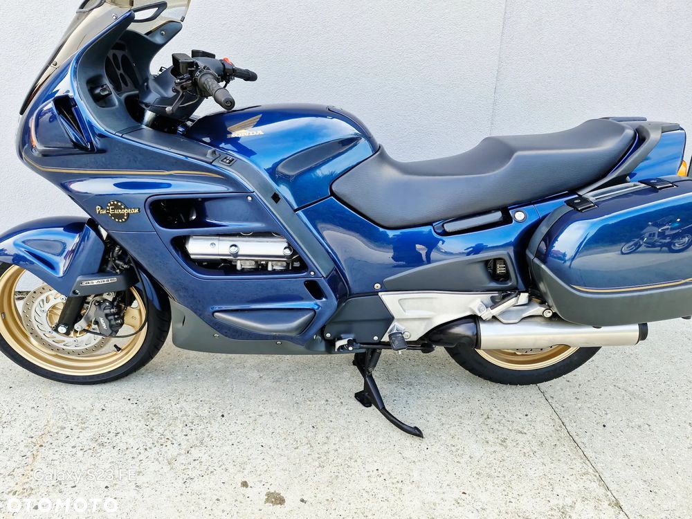 Honda ST - 15