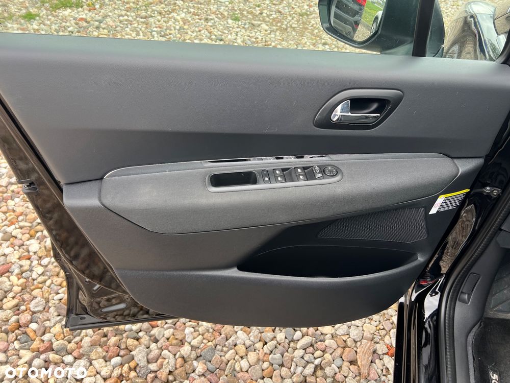 Peugeot 5008 PureTech 130 Access - 15