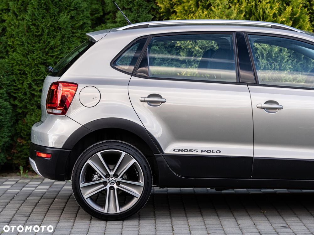 Volkswagen Polo 1.2 TSI Cross - 7