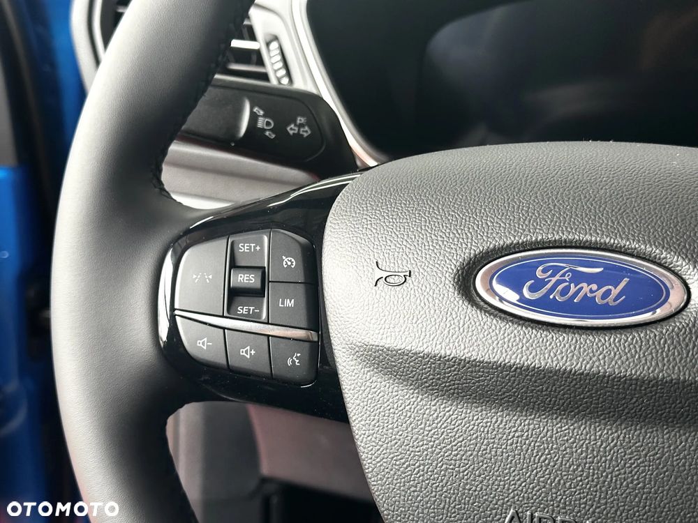 Ford Kuga 2.5 FHEV FWD Titanium eCVT - 6