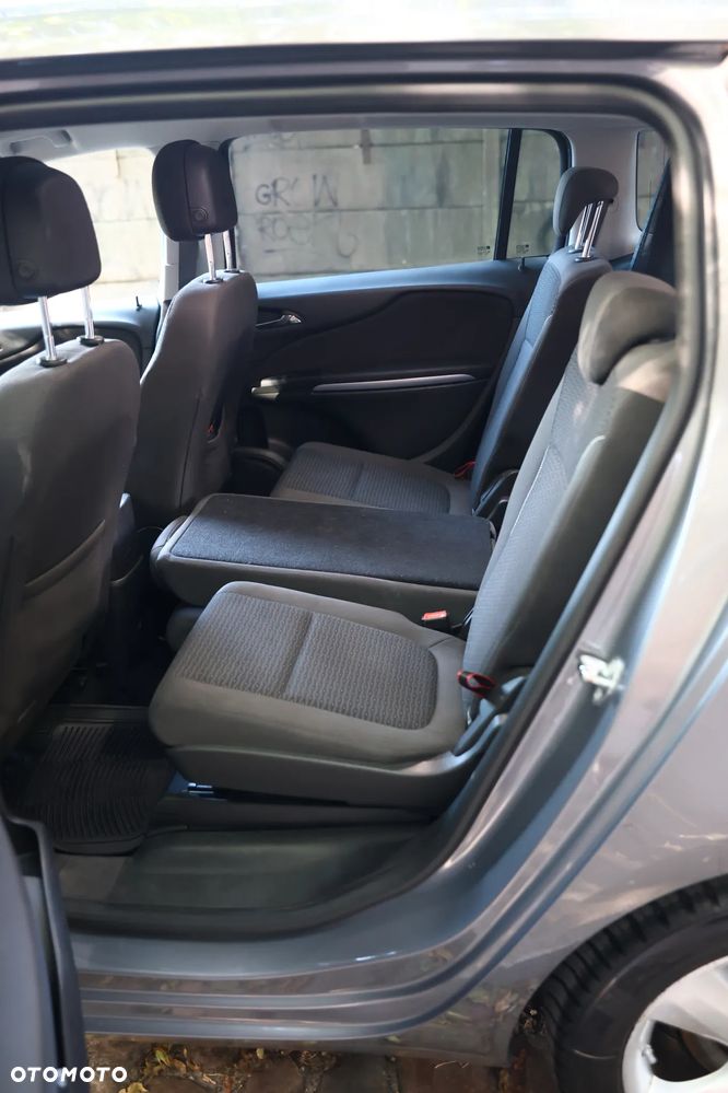 Opel Zafira 1.6 CDTI Enjoy S&S - 6