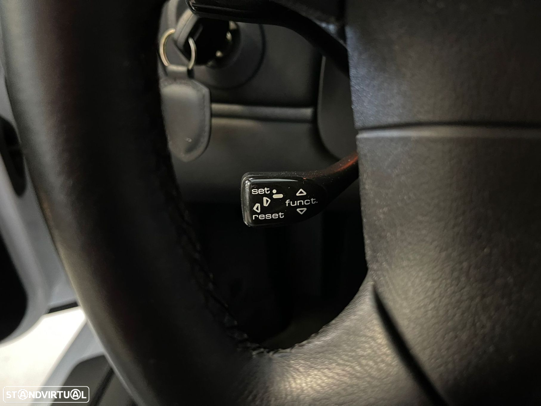 Porsche 911 Série F - 15
