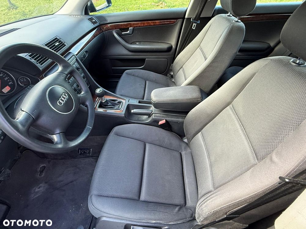 Audi A4 Limousine 2 - 25