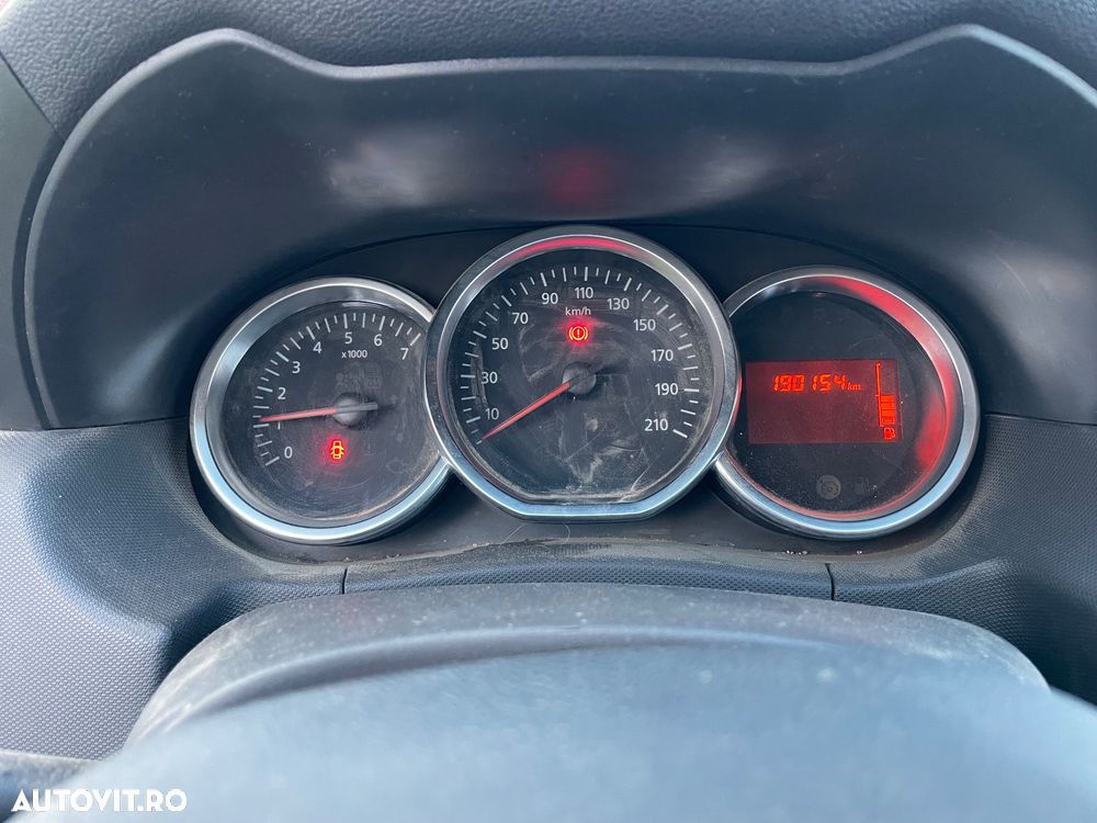 Dacia Duster 1.6 4x4 Ambiance - 5