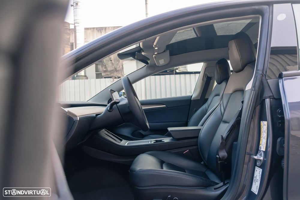 Tesla Model 3 Long Range Tração Integral - 23