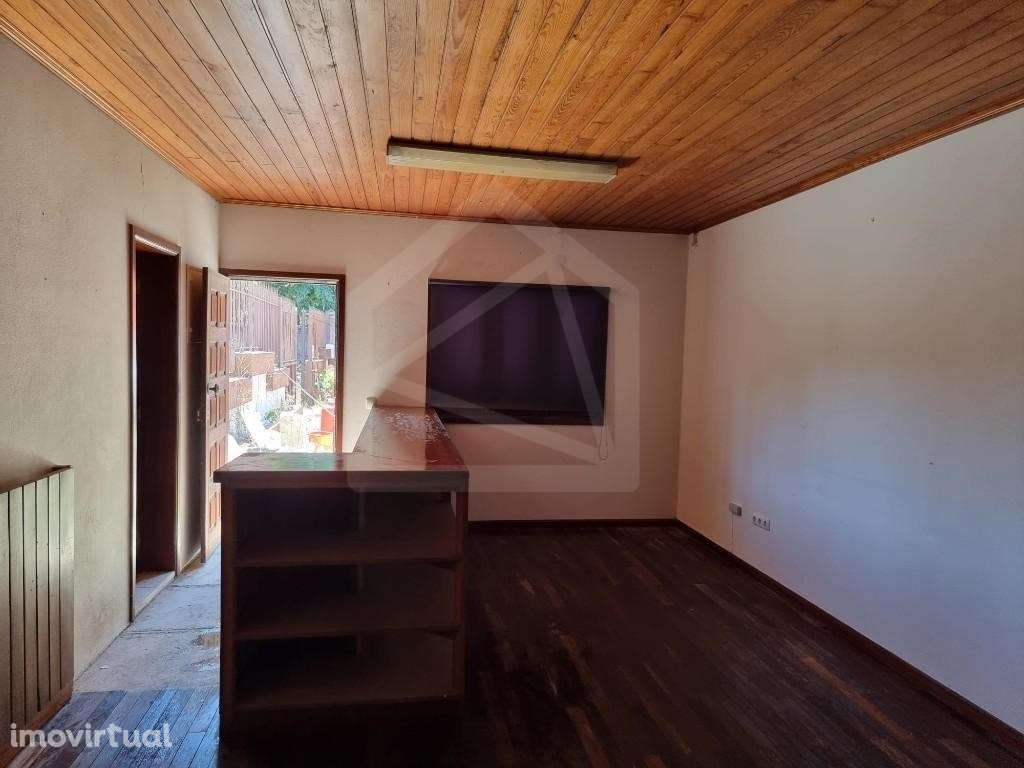 Prédio Urbano em Vilarinho do Bairro, Anadia - Grande imagem: 5/7