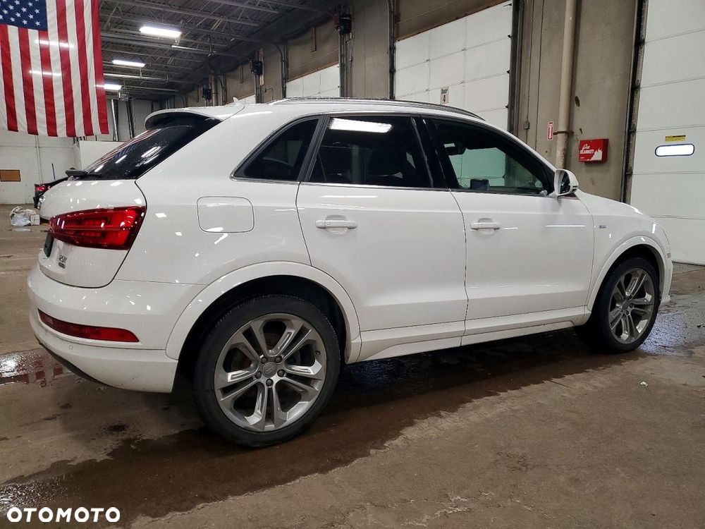 Audi Q3 45 TFSI Quattro S tronic S line - 4