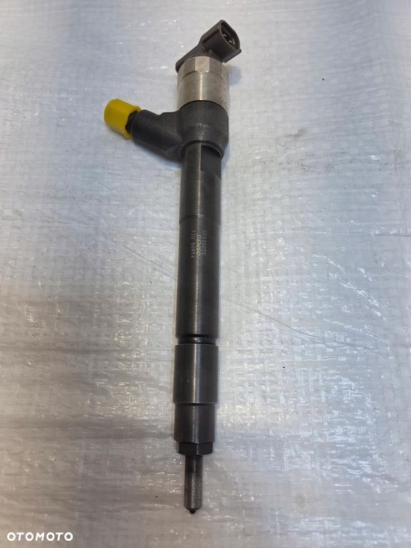 WTRYSK WTRYSKIWACZ OPEL ASTRA K J INSIGNIA B MERIVA B 1.6 CDTI 55578075 - 2