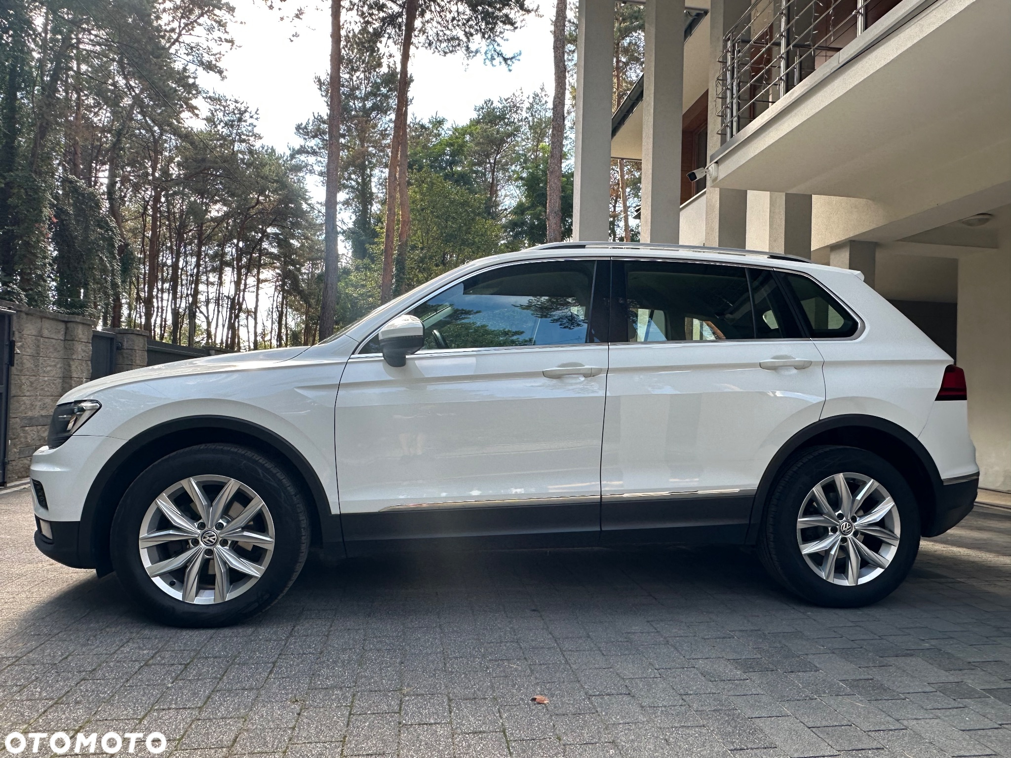 Volkswagen Tiguan 2.0 TDI BMT SCR 4Mot Comfortline DSG - 17