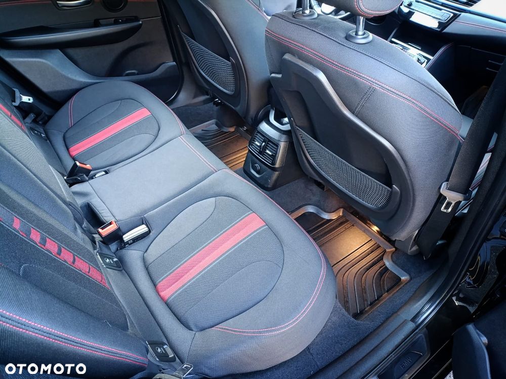 BMW Seria 2 218i - 16