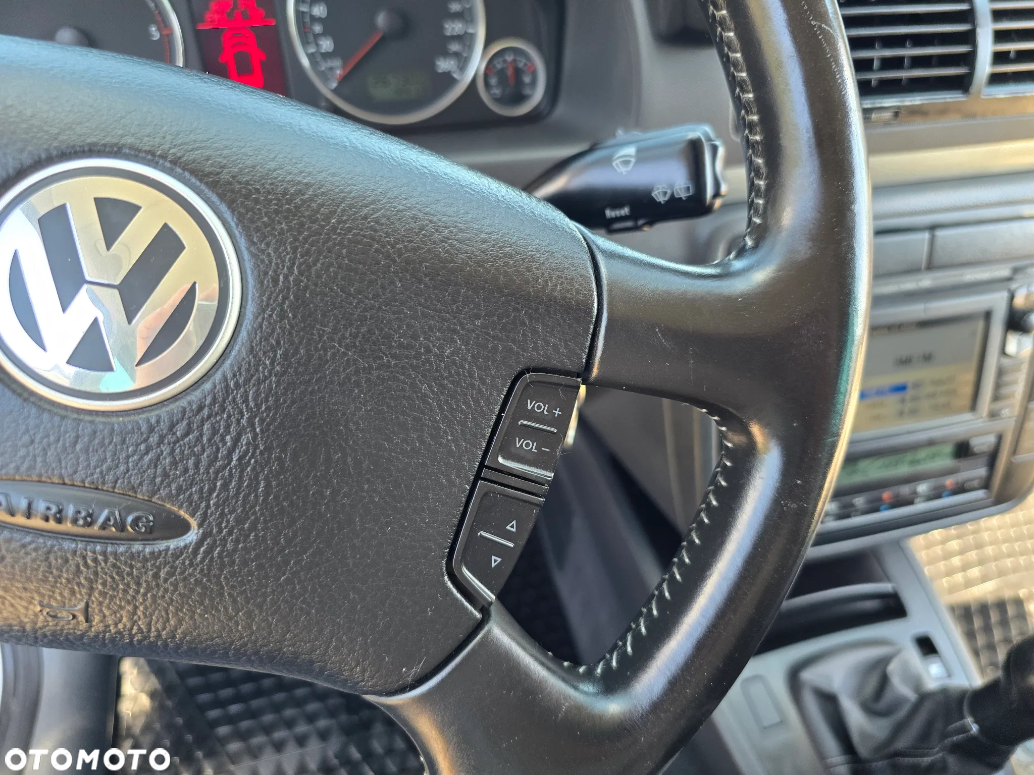 Volkswagen Sharan - 28