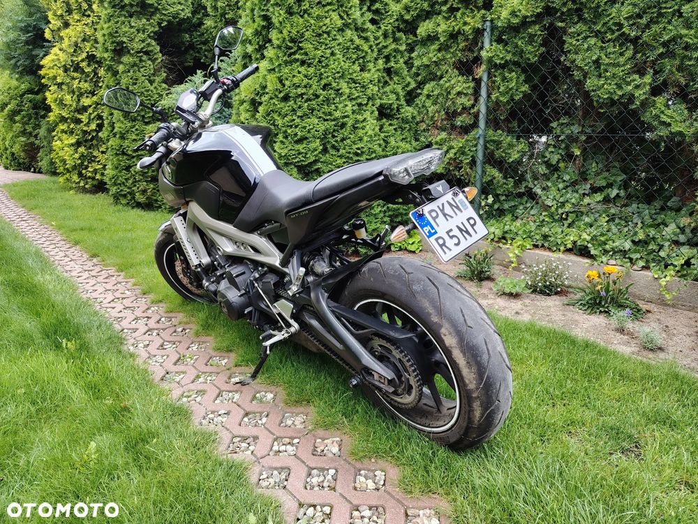 Yamaha MT - 2