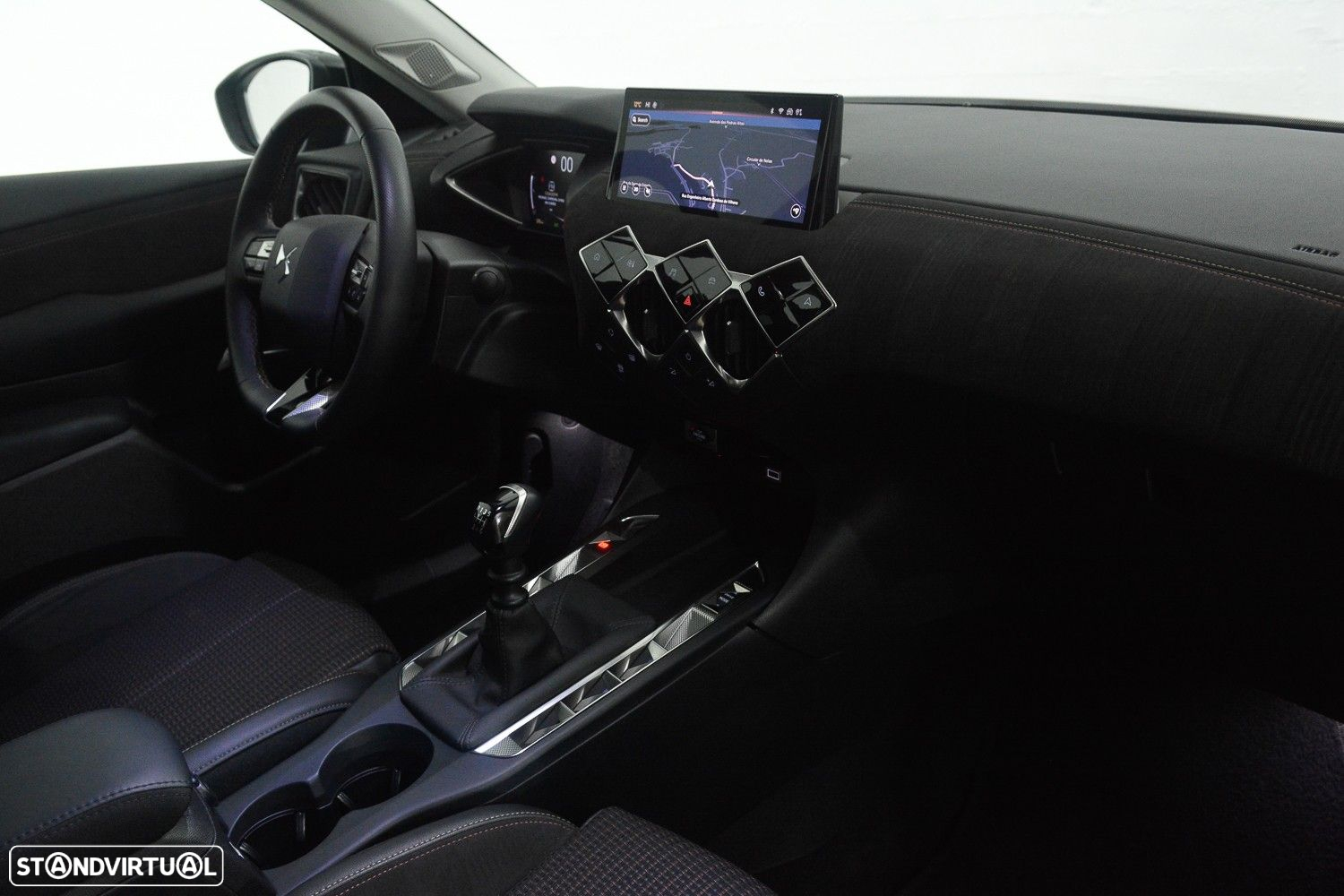 DS DS3 Crossback - 17