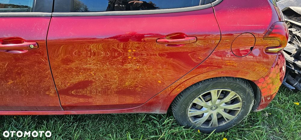 Peugeot 208 EPYD Lift wszystkie części potrzebujesz czegoś dzwoń cena silnika - 23