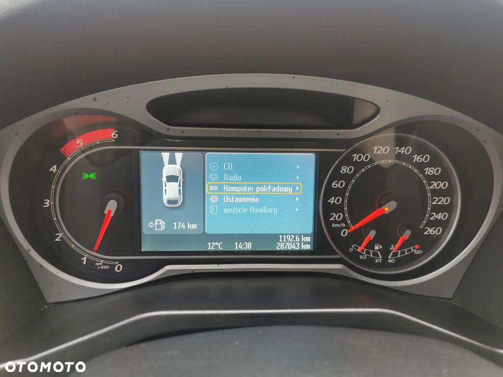 Ford Mondeo Turnier 2.2 TDCi Titanium - 13