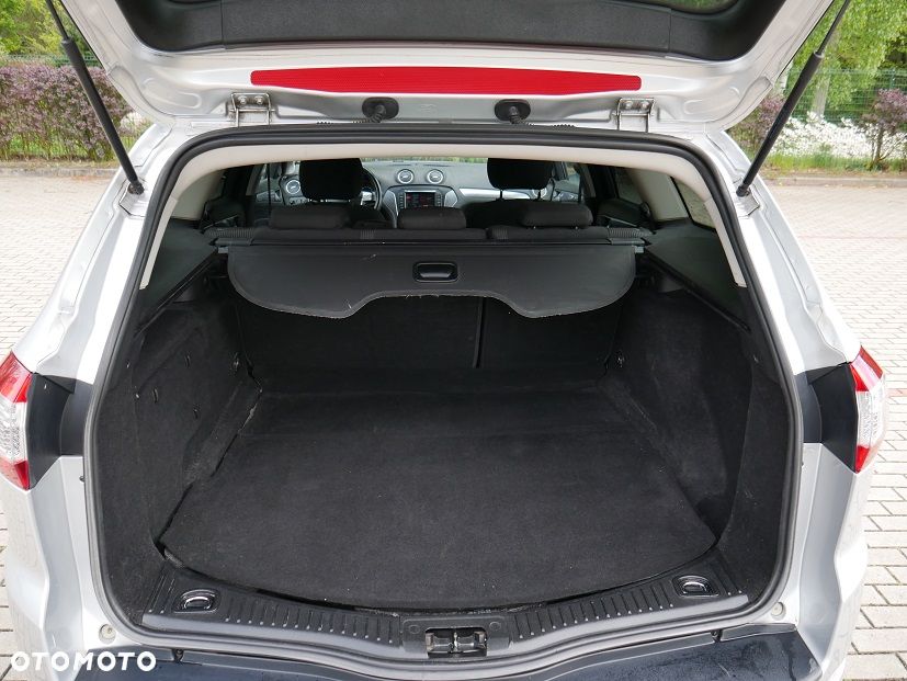 Ford Mondeo 2.0 TDCi Titanium - 29