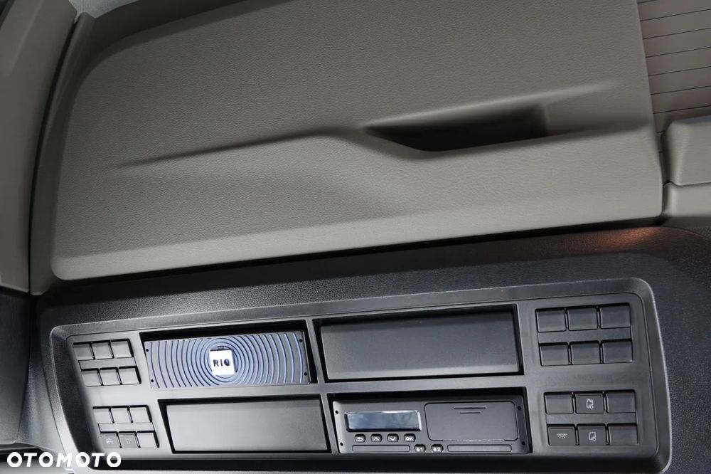 MAN TGX 26.520 / 6x2 / RAMA DŁ. 9,1M / OŚ PODNOSZONA / SKRĘTNA  / DO ZABUDOWY / FABRYCZNIE NOWY - 35