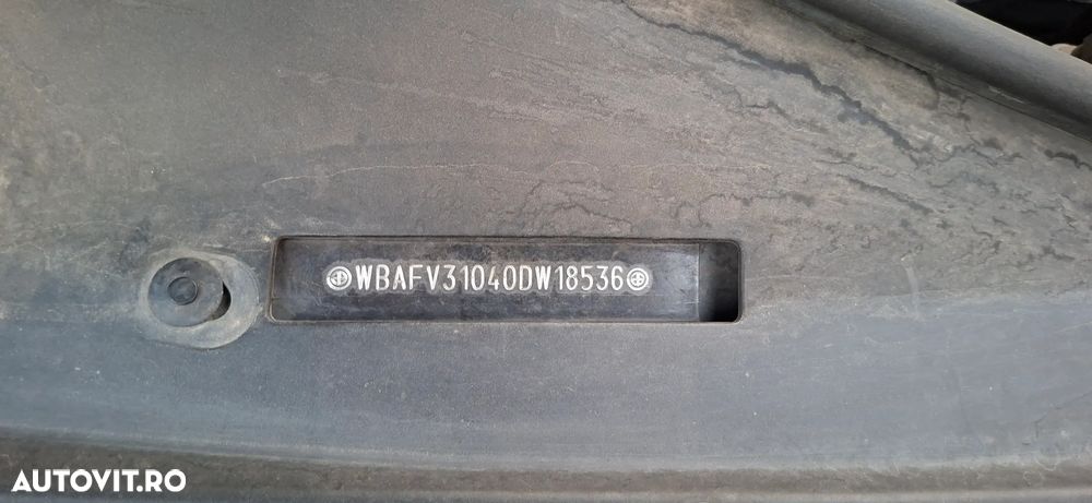 BMW Seria 5 530d xDrive AT - 15