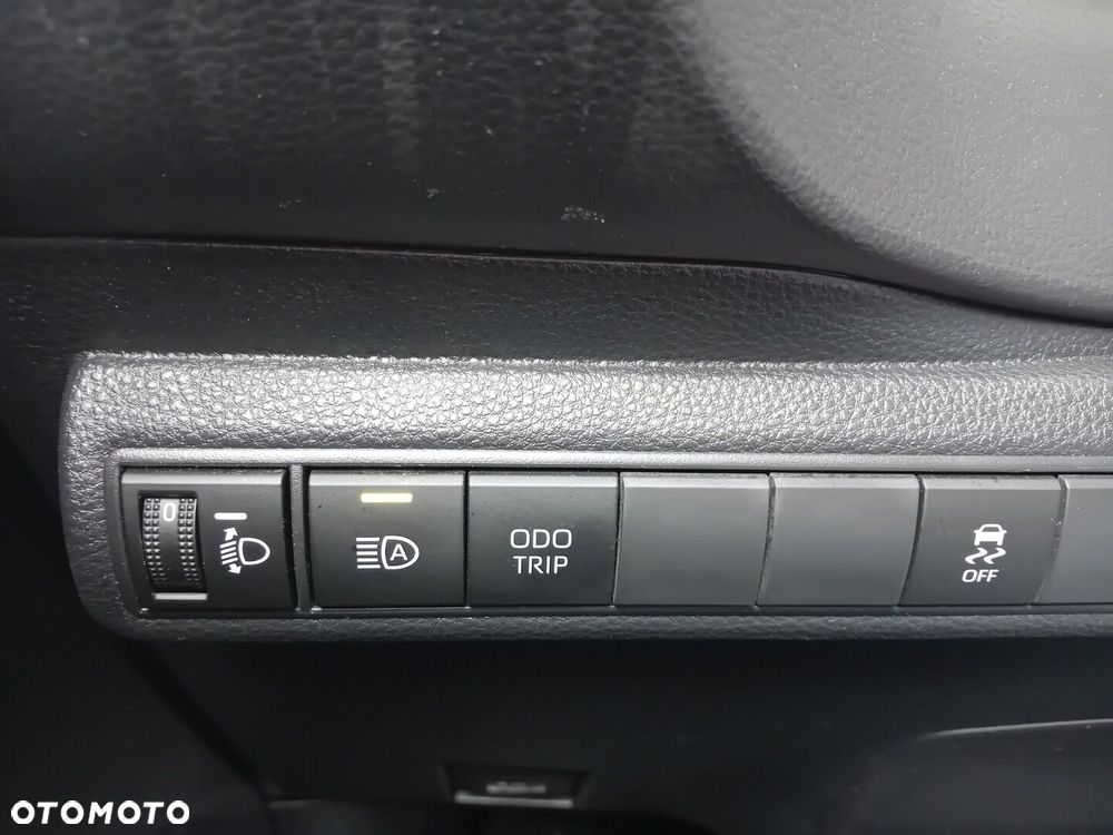 Toyota Corolla 1.8 Hybrid Comfort - 20