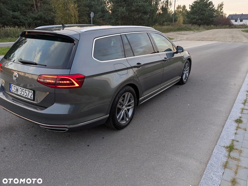 Volkswagen Passat 1.6 TDI SCR DSG Comfortline - 4