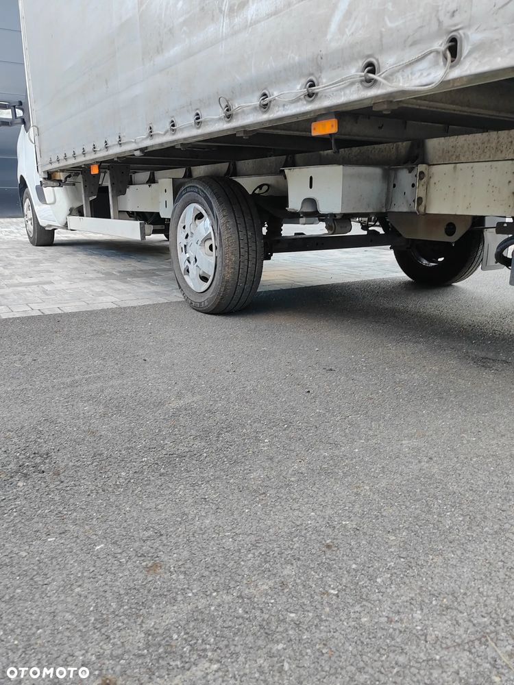 Renault Master - 10
